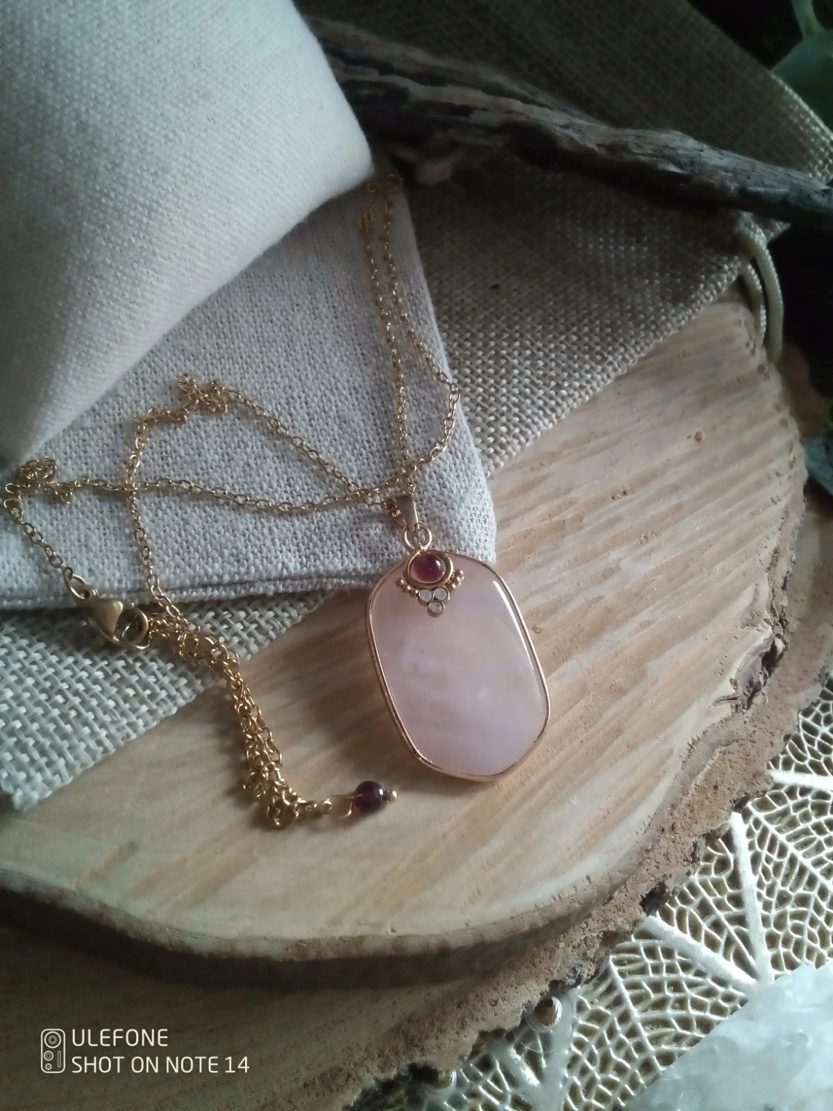 Colar boêmio de quartzo rosa e pedra granada – photo 3